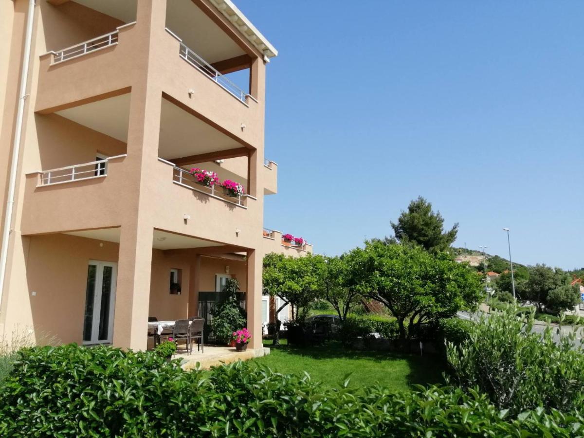 Apartments Nika Cavtat Exterior photo
